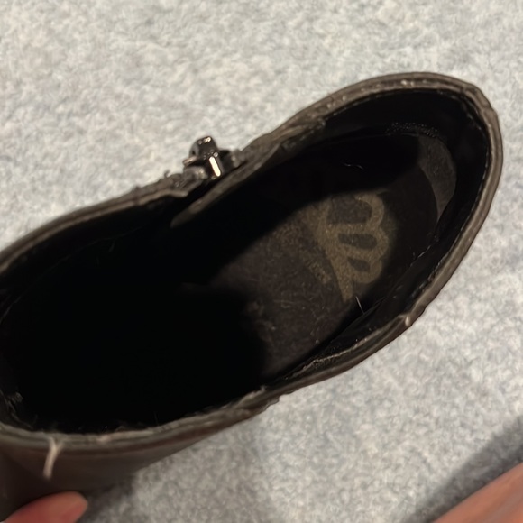 Booties - Picture 6 of 6